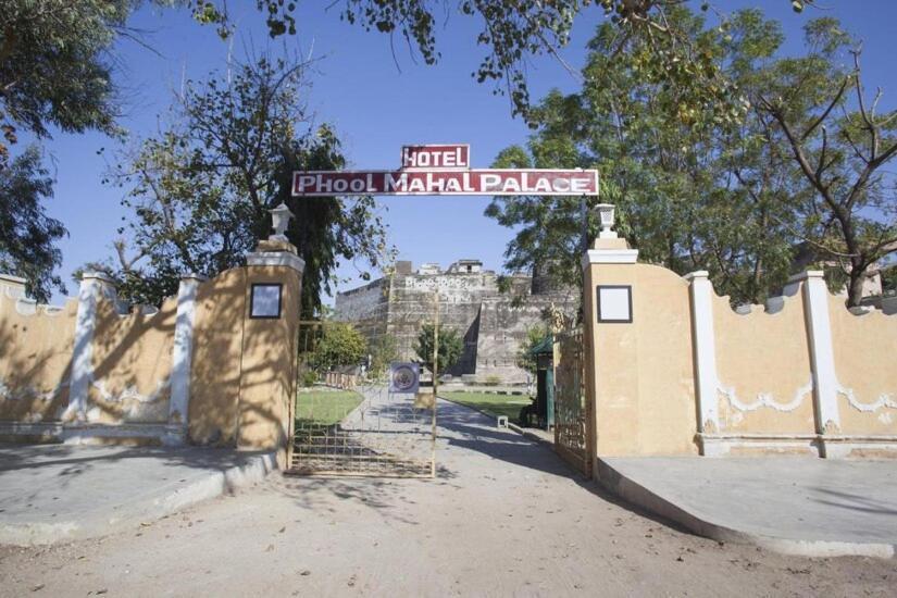 Phool Mahal Palace Кишангарх Екстериор снимка