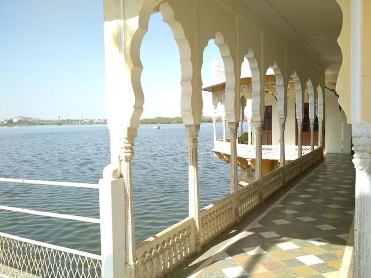 Phool Mahal Palace Кишангарх Екстериор снимка