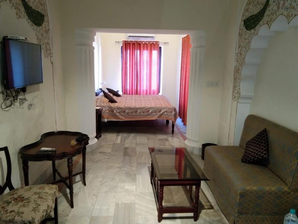 Phool Mahal Palace Кишангарх Екстериор снимка